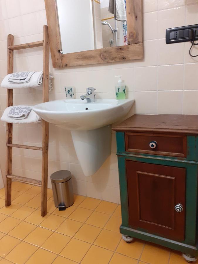Ferienwohnung La Casa Sulla Vecchia Riva Ferrara Exterior foto